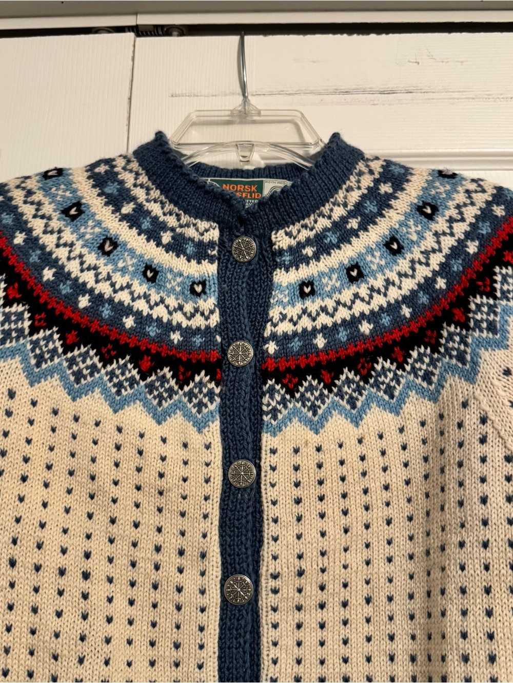 VTG Norwegian Norsk Husflid Fair Isle Wool Cardigan - Cream, Navy, Blue & Red - Picture 2 of 12